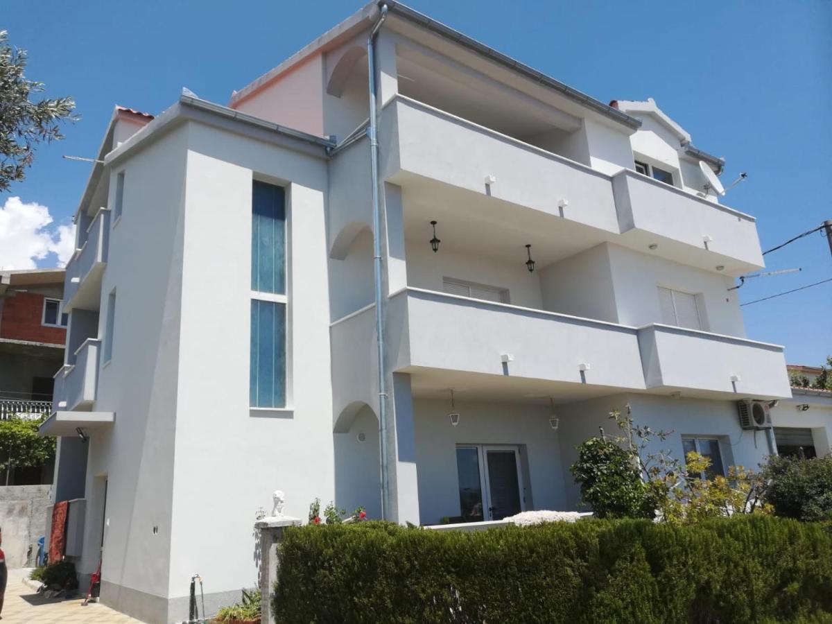 Apartment Istuk Kaštela Exterior foto